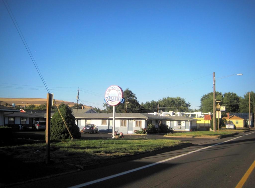 Blue Mountain Motel Dayton エクステリア 写真